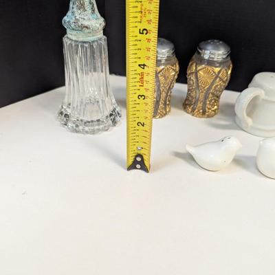 Assortment Of Salt & Pepper Shakers - Gold Shakers By Imperial Glass