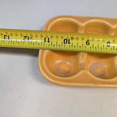 Vintage Ceramic Egg Holder