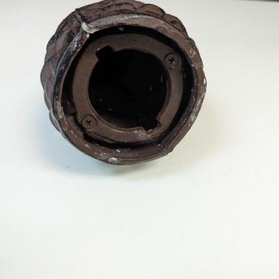 Cast Iron Pine Cone Wind Lamp Decorative Candle Holder