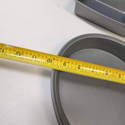 Various Sizes Of Cake Pans