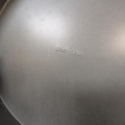 Various Sizes Of Cake Pans