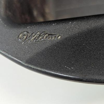 Various Sizes Of Baking Pans