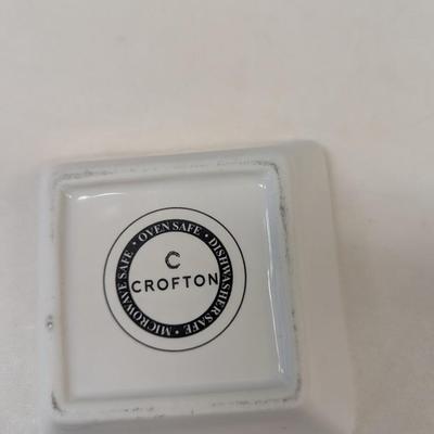 Crofton World Market & Great White Dishes