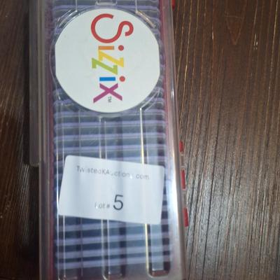 Sale Photo Thumbnail #23