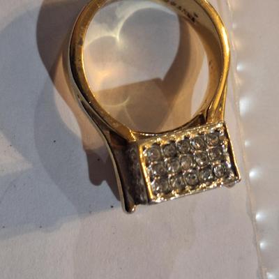 Sale Photo Thumbnail #324