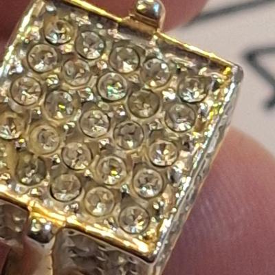 Sale Photo Thumbnail #330