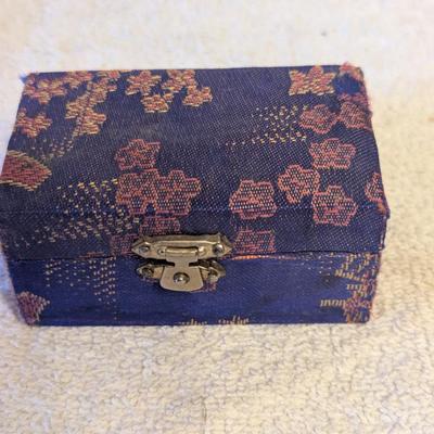 Sale Photo Thumbnail #499