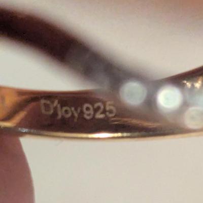 D'Joy 925 sterling silver ring with floral design size 9