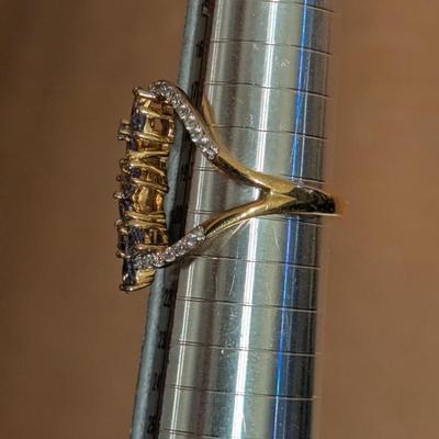 D'Joy 925 sterling silver ring with floral design size 9