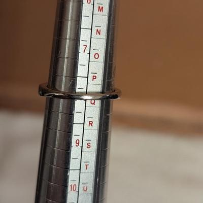 STS 925 Sterling silver wring with trillion shaped turquoise stone size 8