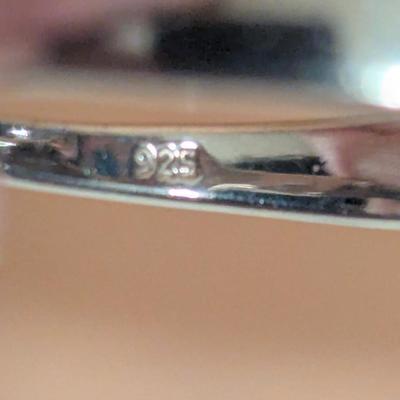 STS 925 Sterling silver wring with trillion shaped turquoise stone size 8