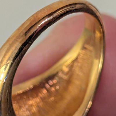 Sarah Coventry gold finish ring size 6.5