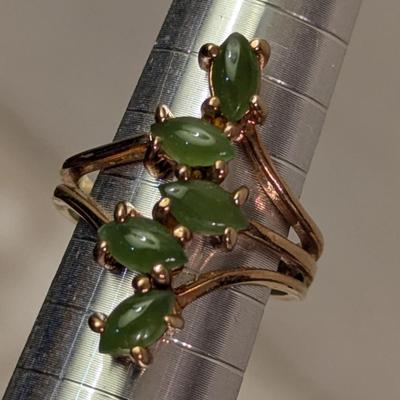 Sarah Coventry size 5 ring