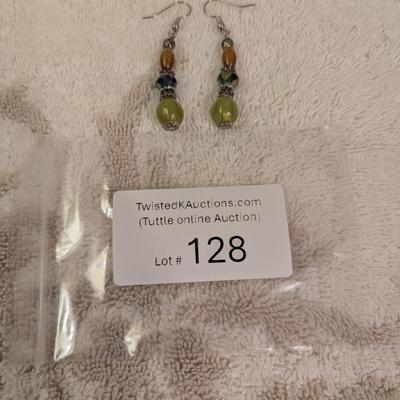 Dangle earrings
