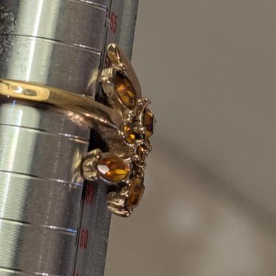 vintage gold tone cocktail ring with cluster of amber or citrine rhinestones