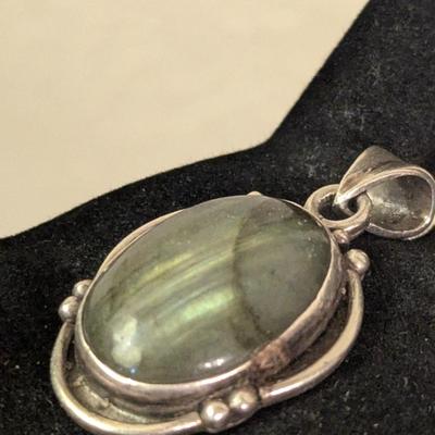 Vintage sterling silver oval natural labradorite pendant