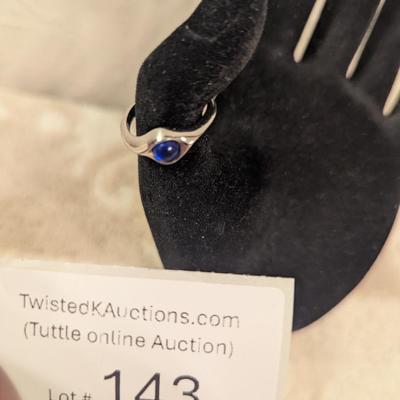 Sarah Coventry royal blue moonstone ring