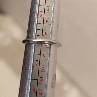 Sarah Coventry royal blue moonstone ring