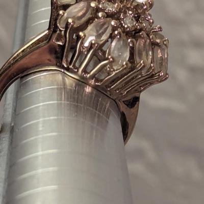 Sara Coventry Gleamer hostess ring from 1978