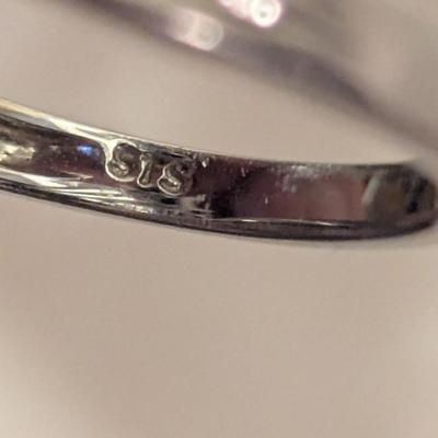 925 silver sts ring size 8.25 dark blue stones