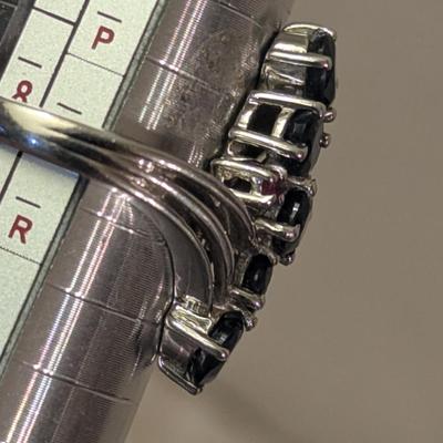 925 silver sts ring size 8.25 dark blue stones