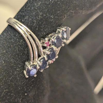 925 silver sts ring size 8.25 dark blue stones