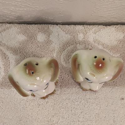 vintage dog salt and pepper shakers