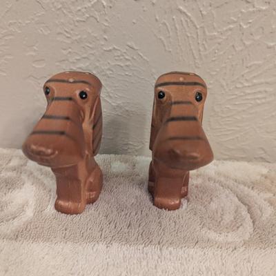 vintage ceramic dog salt and pepper