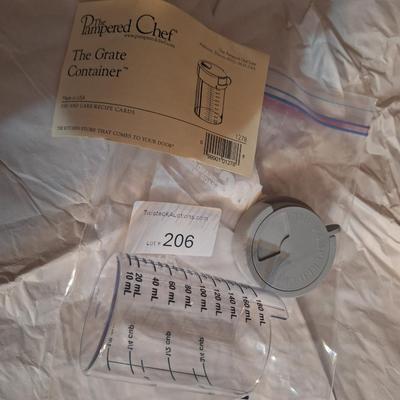 Pampered Chef The Grate Container #1278