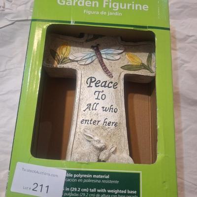 Gardenline garden figurine with the inscription "Peace To All who enter here