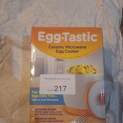new Egg-Tastic Ceramic Microwave Egg Cooker and Poacher.