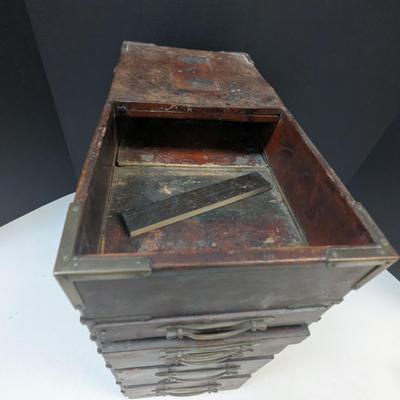 Japanese Gyosho Bako Traveling Chest