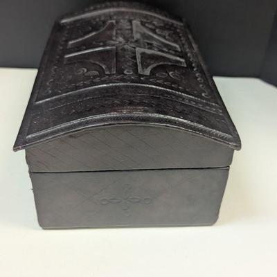 Vintage Leather Vintage Trinket Box with Felt Lining