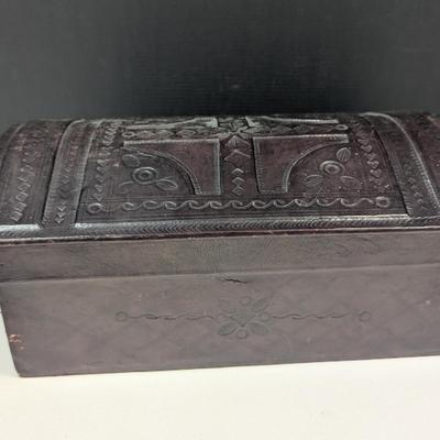 Vintage Leather Vintage Trinket Box with Felt Lining