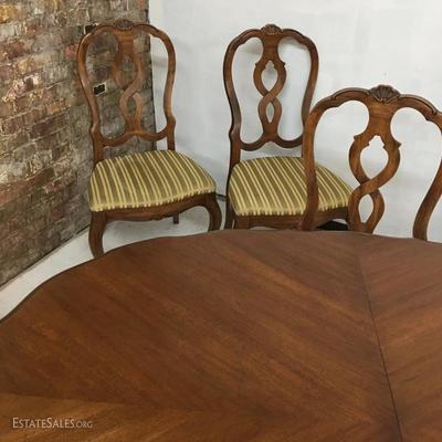 Thomasville Dining Table, 6 Chairs, 2 Leaves French Provencal Style 