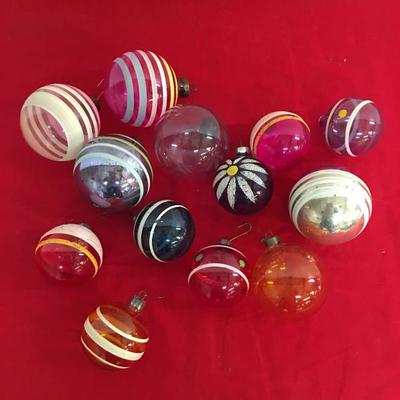 Lot Vintage Christmas Bulbs Clear Colored Glass 