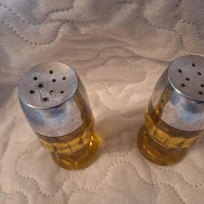 vintage Anchor Hocking Georgian amber glass salt and pepper shakers.