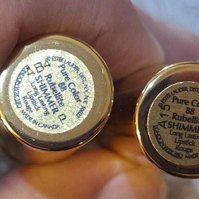 Estee Lauder 2 lipsticks and one compact
