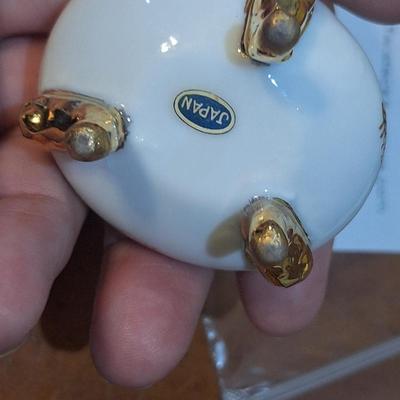 Tiny vintage Japanese porcelain trinket box associated with the Order of the Eastern Star (OES).