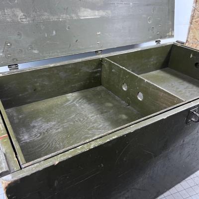 Vietnam Army Foot Locker with Top Tray