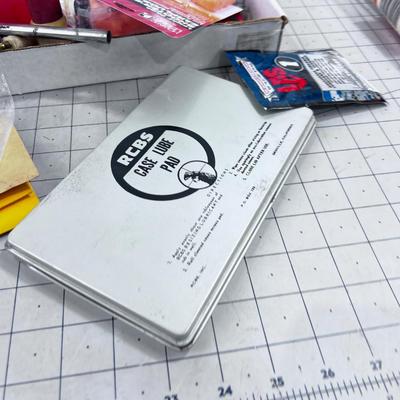 Reloading Bench Clean off 