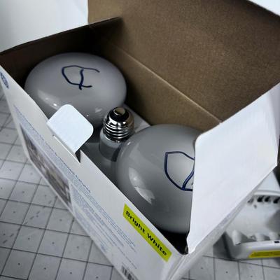 Odd Lot of Electronic Items: Bulbs, Switches, Charges