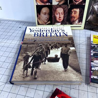 (5) Books about England and the Monarchy British History 