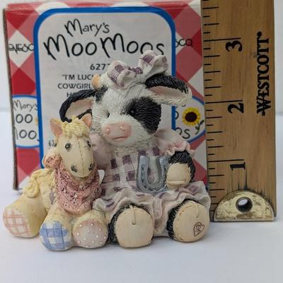Mary's Moo Moos "I'm Lucky To Know You" Figurine 1993 Enesco Cowgirl Horse