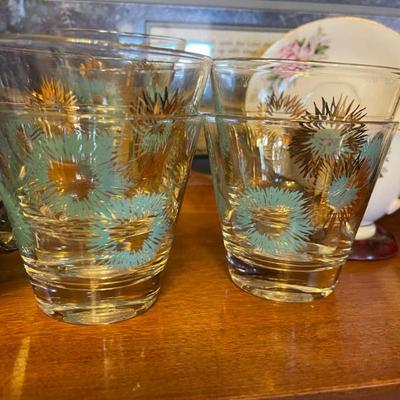 Sale Photo Thumbnail #4: Art deco 