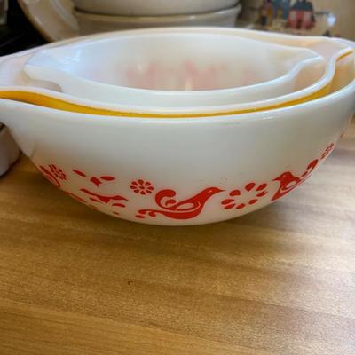 Sale Photo Thumbnail #6: Pyrex 