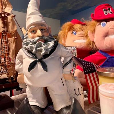 Sale Photo Thumbnail #13: Navy 