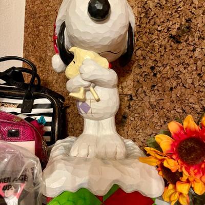 Sale Photo Thumbnail #62: Jim Shore massive snoopy 