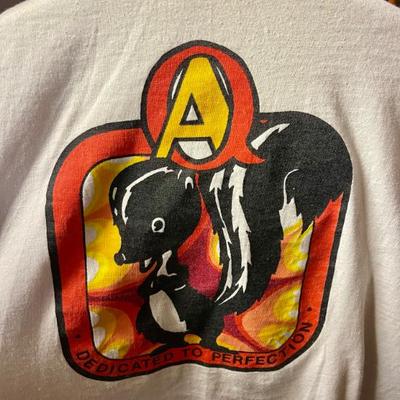 Sale Photo Thumbnail #85: Vintage skunk project  shirt 