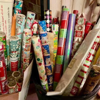 Sale Photo Thumbnail #92: Wrapping  paper 